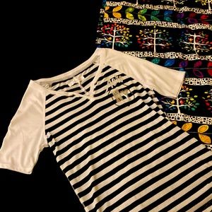 Black and white striped Aeropostale shirt